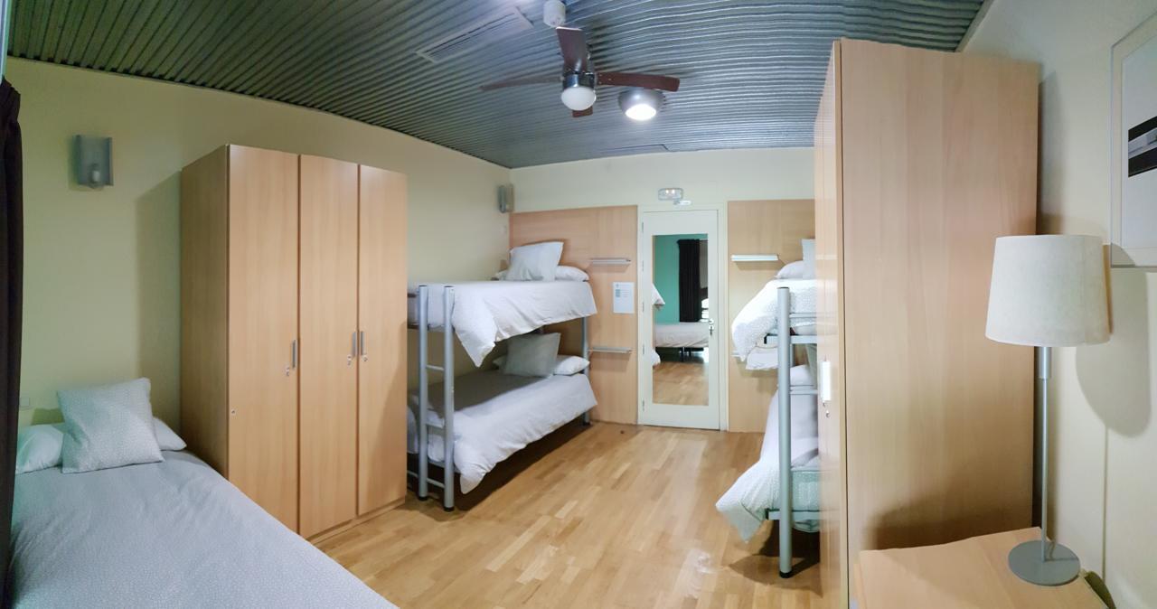 Via De La Plata Hervas Hostel Eksteriør bilde
